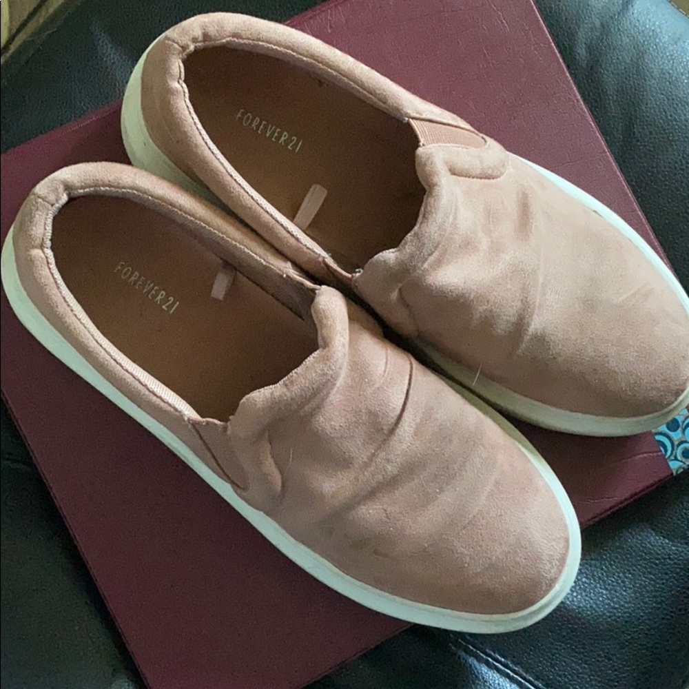 Forever 21 Womens Pink Loafers Size 7.5